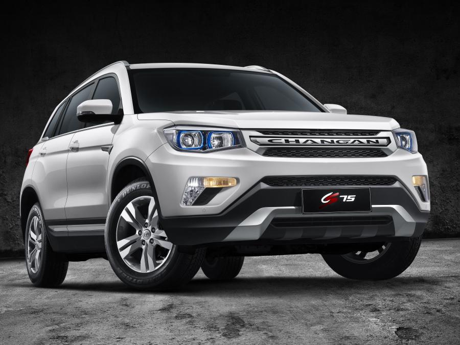  ChangAn CS75 2014 года  (фото 11 из 27)